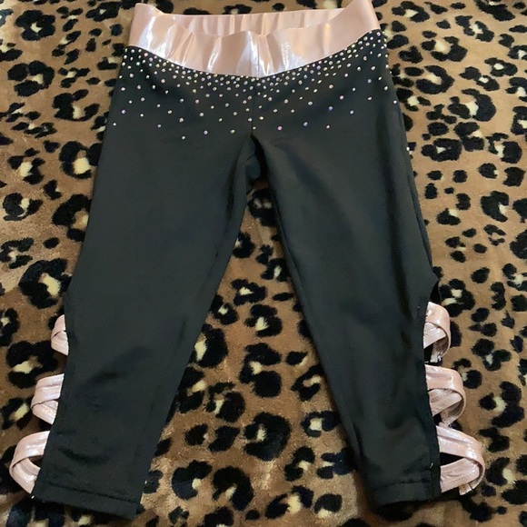 Pants - ✨High quality rebel athletic pants✨